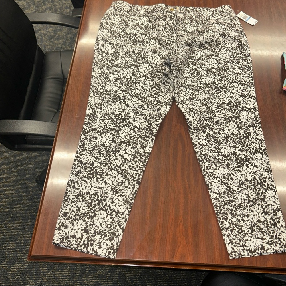 Michael Kors Skinny Dress Pants Womens 8 Chocolate White Floral‎ Stretch NWT